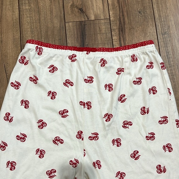 Love & Lazy Days Pajama Pants Cream‎ Red Cherry Eight Ball Print Cozy Soft Sz XL - Picture 8 of 8